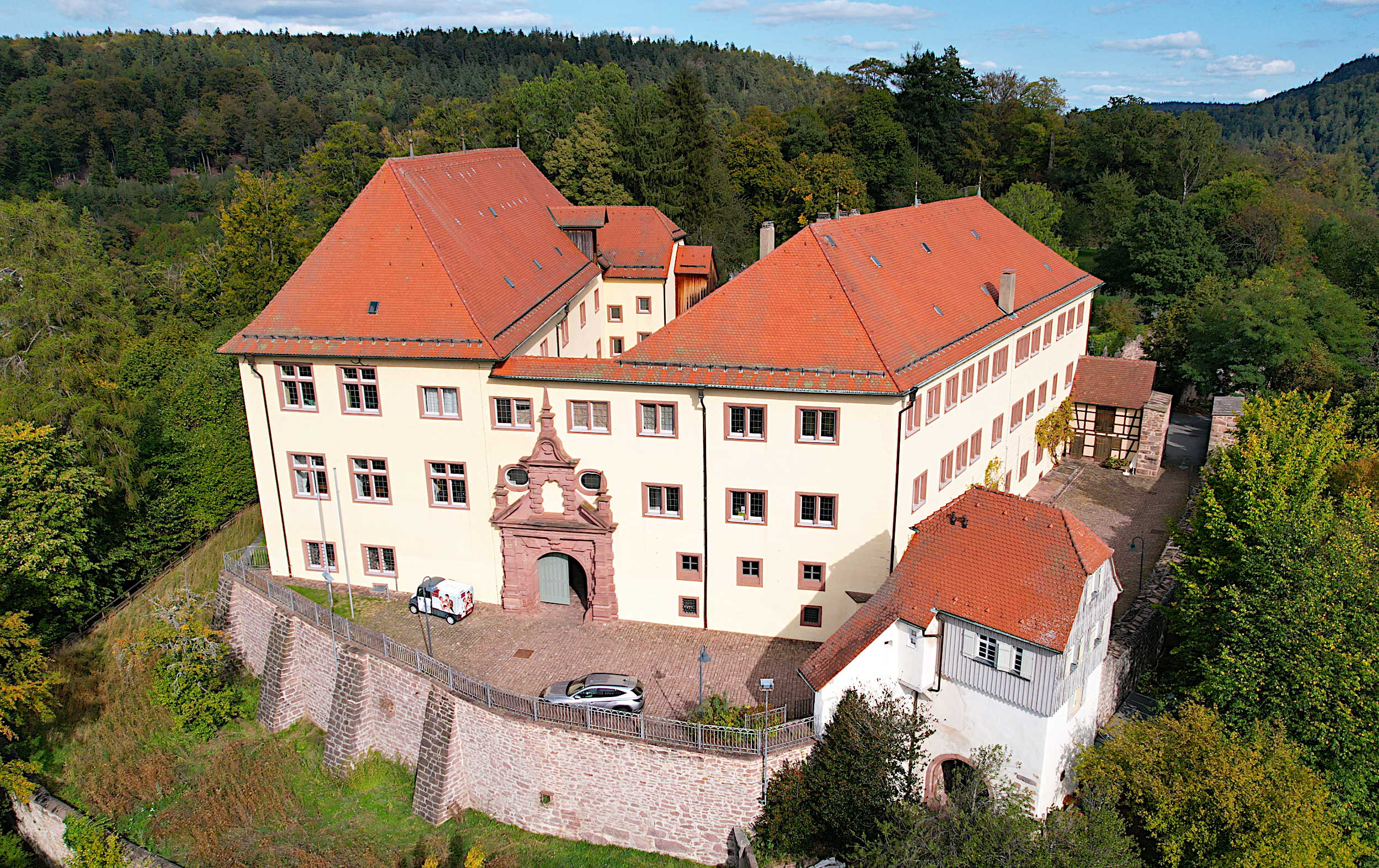 Drohne, Drohnenfoto, Luftbildfoto, Videografie, Fotografie, Fotoflug, Fotodrohne, 3D Vermessung, Dachvermessung Drohne