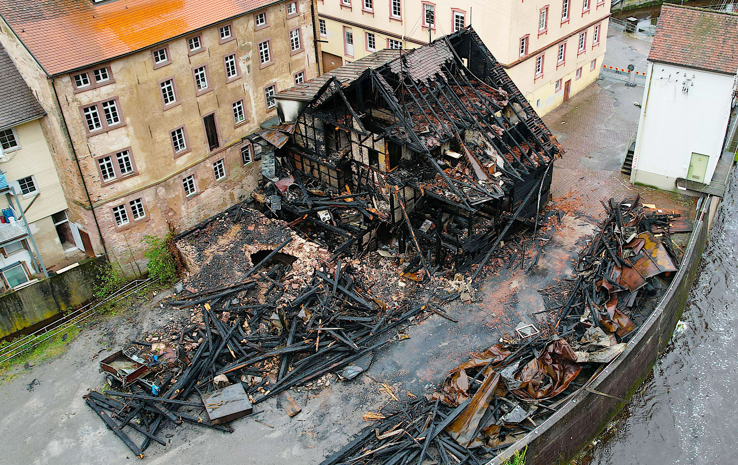 Drohne, Drohnenfoto, Luftbildfoto, Videografie, Fotografie, Fotoflug, Fotodrohne, 3D Vermessung, Dachvermessung Drohne